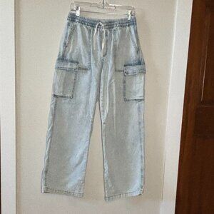 Aerie Women's Cargo Jeans Size M